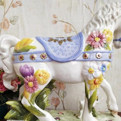 TƯỢNG NGỰA PHONG CÁCH BOHEMIAN